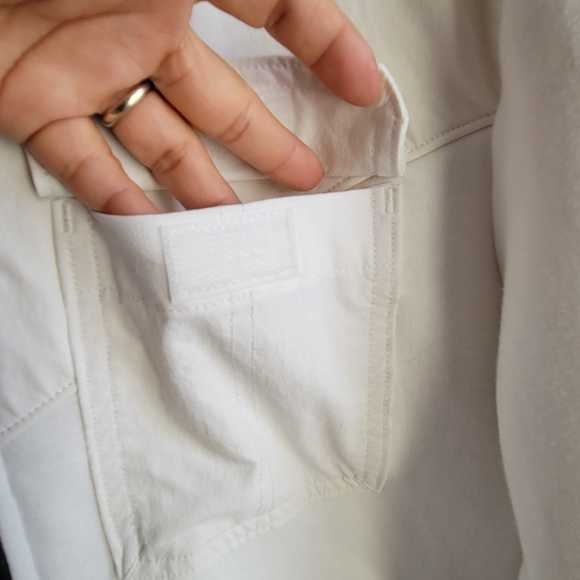 HOLLISTER UNISEX HOODIE SIZE XS BLACK/WHITE FULL ZIP POCKETS LOGO - Picture 5 of 11